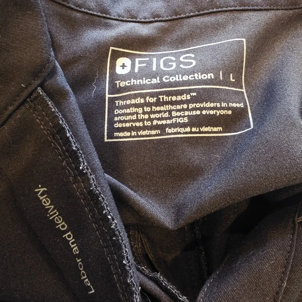 Figs Scrub Uniform Shirt Sz Large Adult Shirt‎ Sleeve Casual Work. D108